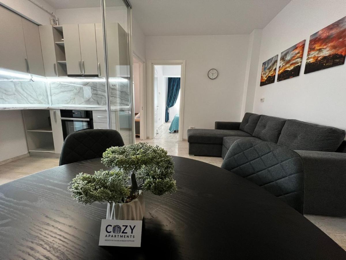 Cozy Apartments - City Center Iasi Exteriör bild