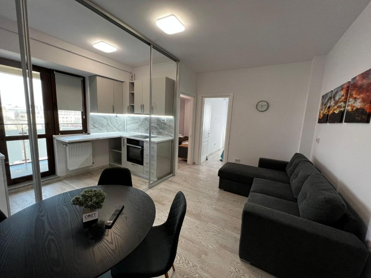 Cozy Apartments - City Center Iasi Exteriör bild