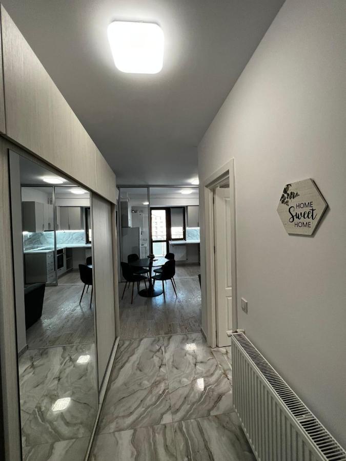 Cozy Apartments - City Center Iasi Exteriör bild