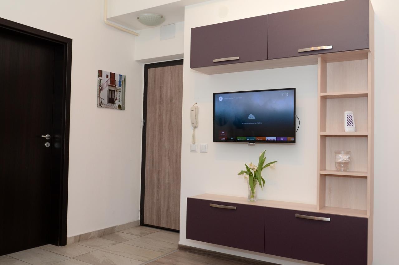 Cozy Apartments - City Center Iasi Exteriör bild